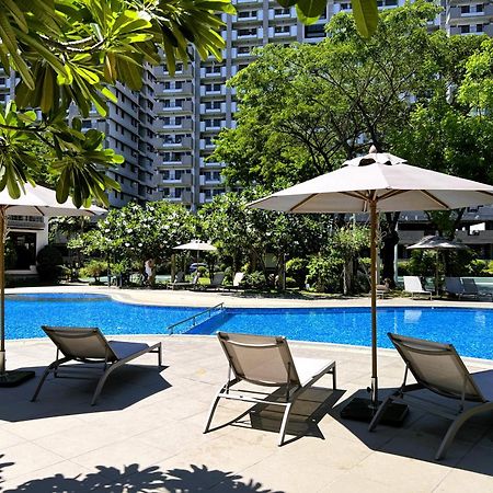 מנילה Stunning 2Br Apt, 65 Sq M Netflix At Rosewood Pointe Residences Near Bgc מראה חיצוני תמונה