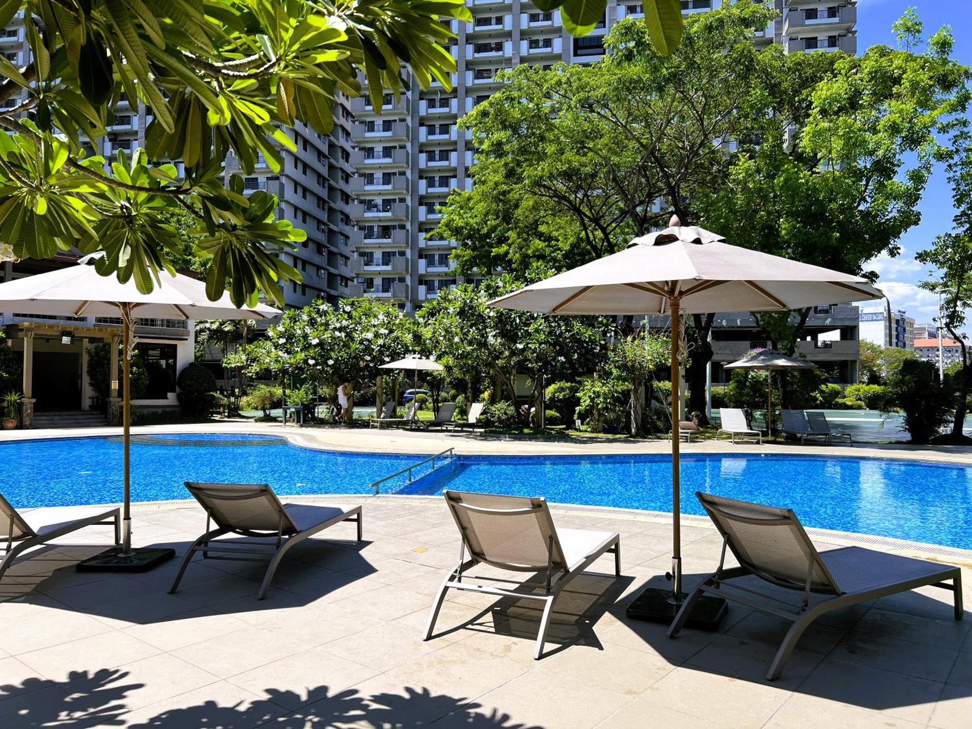 מנילה Stunning 2Br Apt, 65 Sq M Netflix At Rosewood Pointe Residences Near Bgc מראה חיצוני תמונה