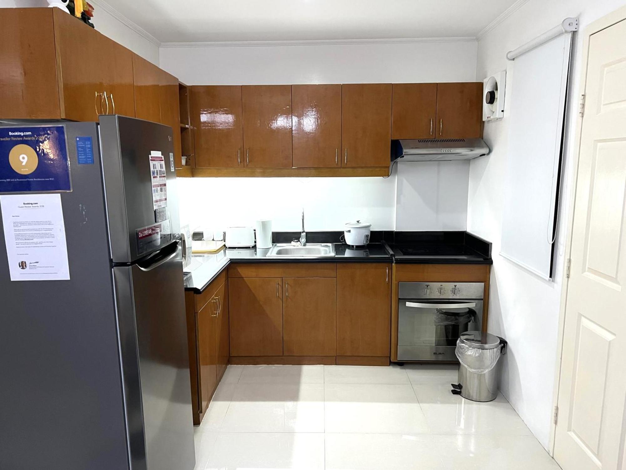 מנילה Stunning 2Br Apt, 65 Sq M Netflix At Rosewood Pointe Residences Near Bgc מראה חיצוני תמונה