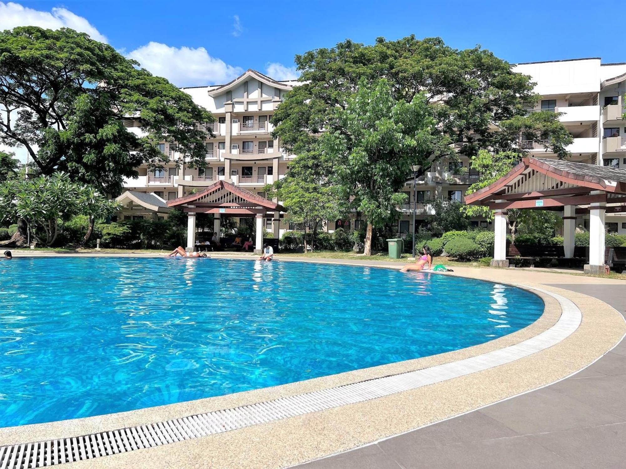 מנילה Stunning 2Br Apt, 65 Sq M Netflix At Rosewood Pointe Residences Near Bgc מראה חיצוני תמונה