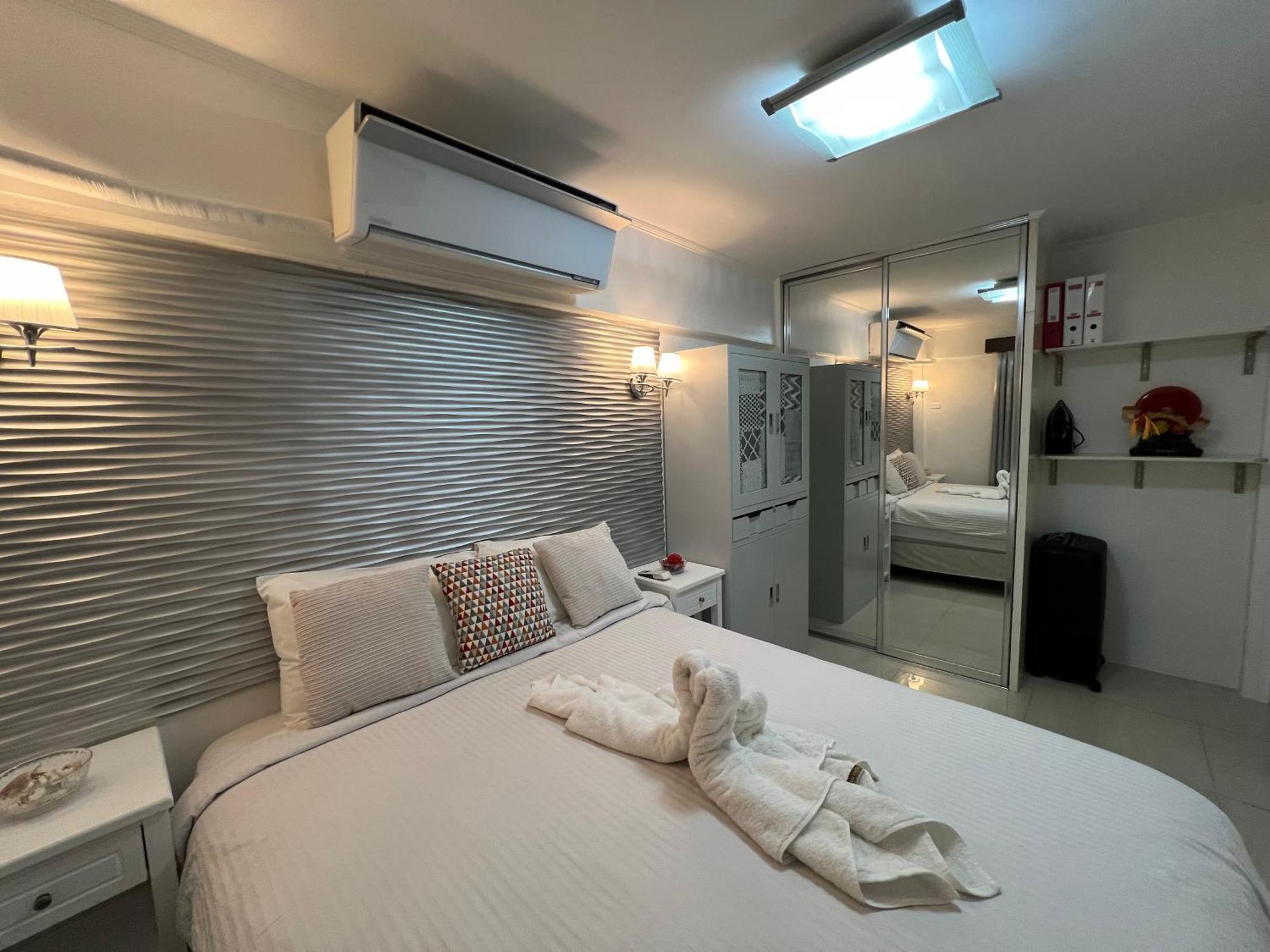 מנילה Stunning 2Br Apt, 65 Sq M Netflix At Rosewood Pointe Residences Near Bgc מראה חיצוני תמונה